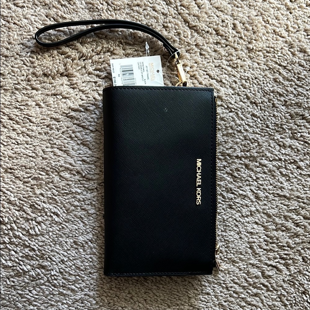 Michael Kors Jet Set Travel Double Zip Black Wristlet Wallet